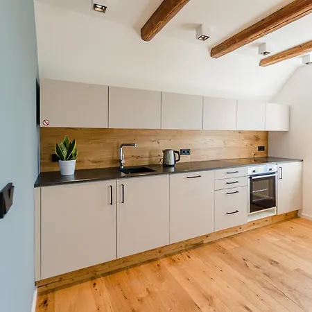 Apartment Ferienwohnung *